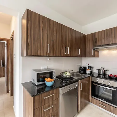 아파트 Mythical By Karma *