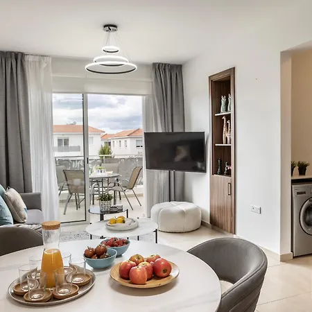 아파트 Mythical By Karma