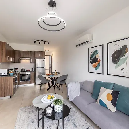 Mythical By Karma Lägenhet