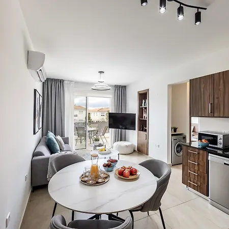 Mythical By Karma Lägenhet