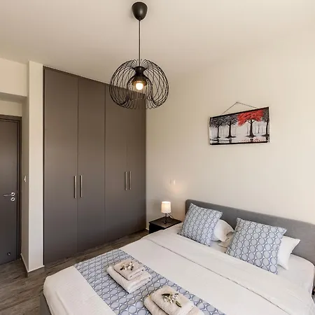Apartment Mythical By Karma Paralimni