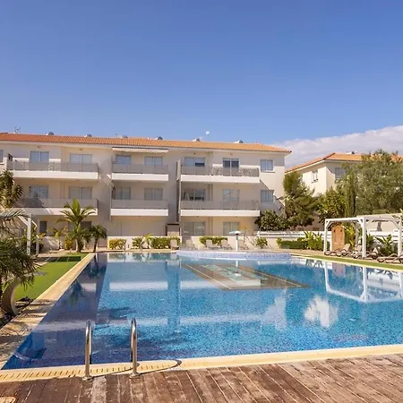 Lägenhet Mythical By Karma Paralimni