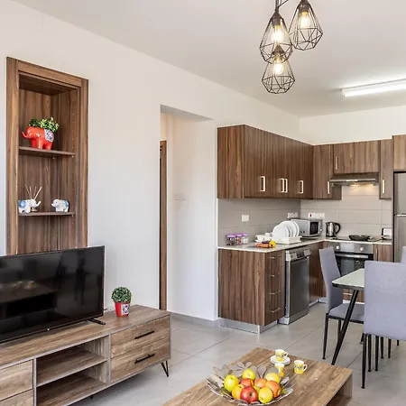 Apartment Mythical By Karma Paralimni