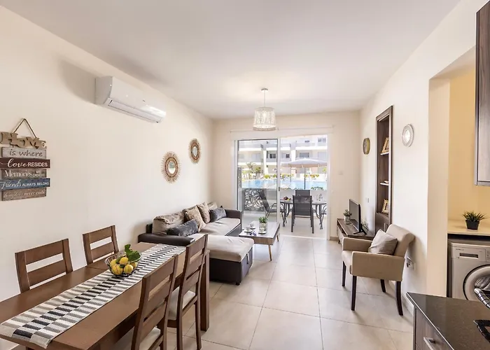 Apartamento Mythical By Karma Paralimni